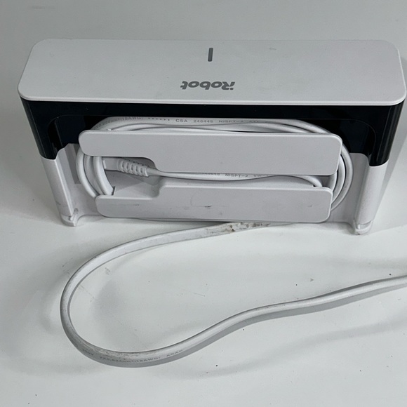 iRobot Braava Jet M6 Wi-Fi Connected Robot Mop Tested Working - Picture 9 of 12